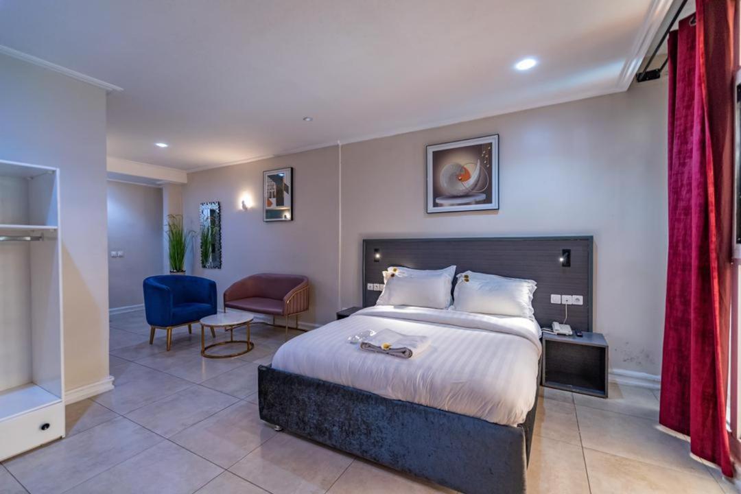 Villa Magnum Дуала Экстерьер фото