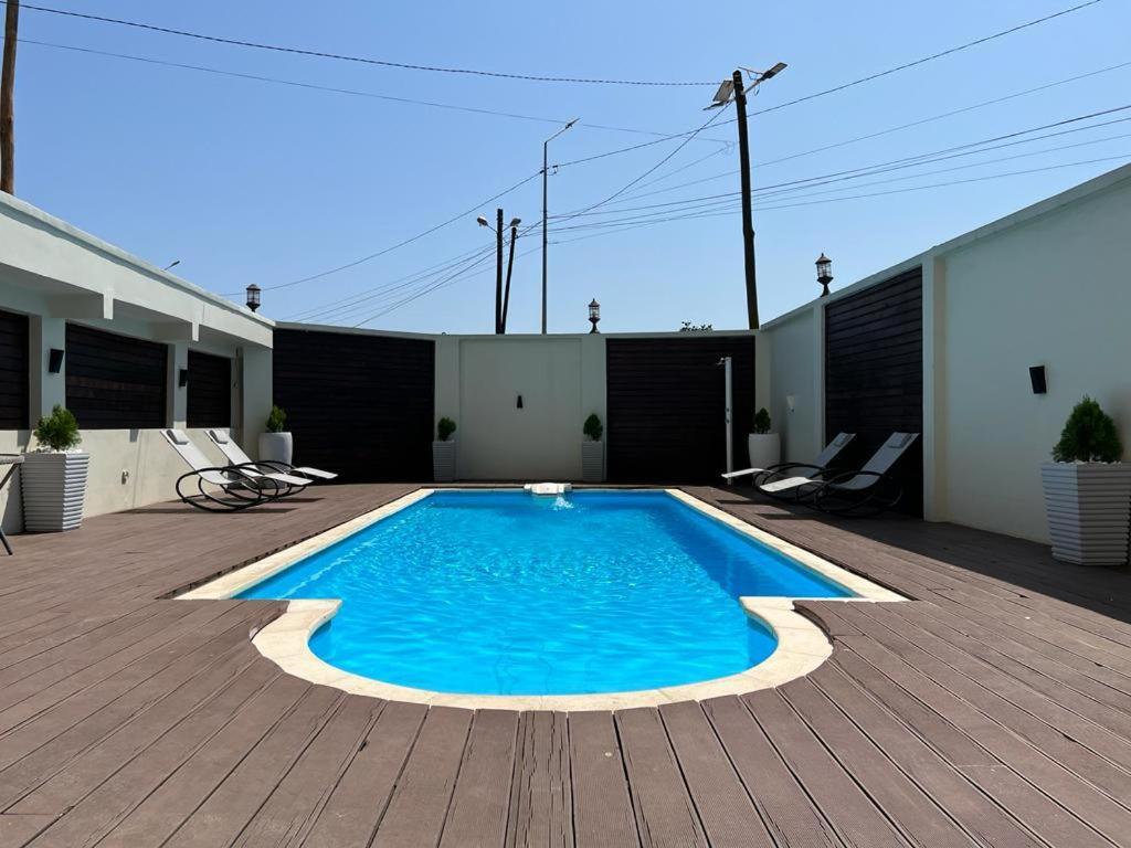 Villa Magnum Дуала Экстерьер фото